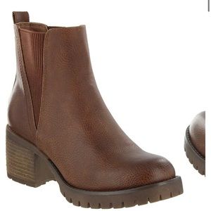 MIA Jody Ribbed Block Heel Chelsea Boot